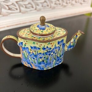 Vincent - kelvin chen enamel hand painted mini teapot / rare teapot